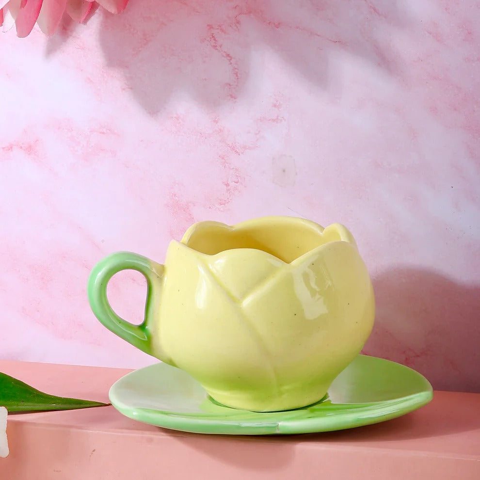 Daffodil Bloom Cup Set